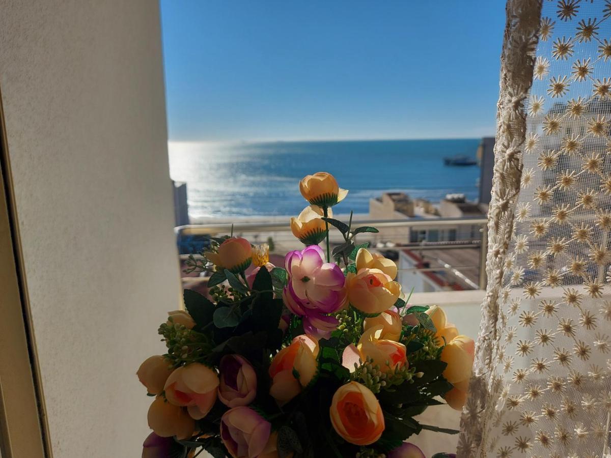 Bral Apartment 7 - Two-Bedroom With Seaview Durrës Kültér fotó