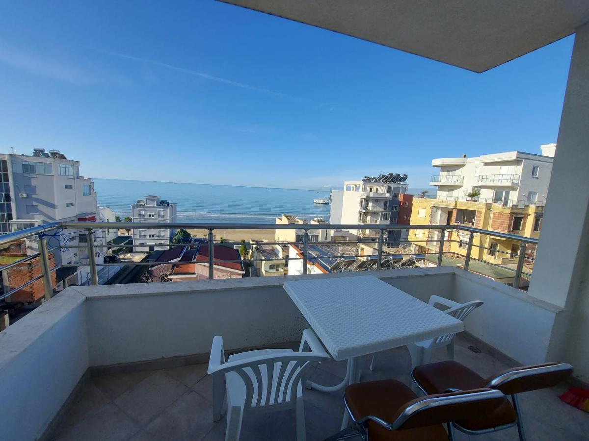 Bral Apartment 7 - Two-Bedroom With Seaview Durrës Kültér fotó